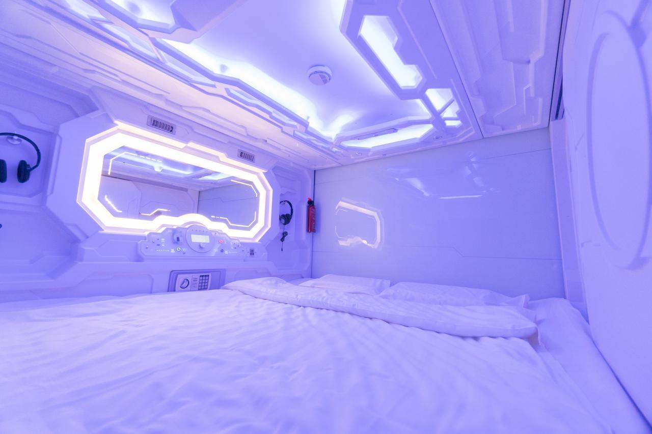 Seaview Capsule Hotel Kota Kinabalu Exterior photo
