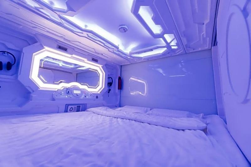 Seaview Capsule Hotel Kota Kinabalu Exterior photo